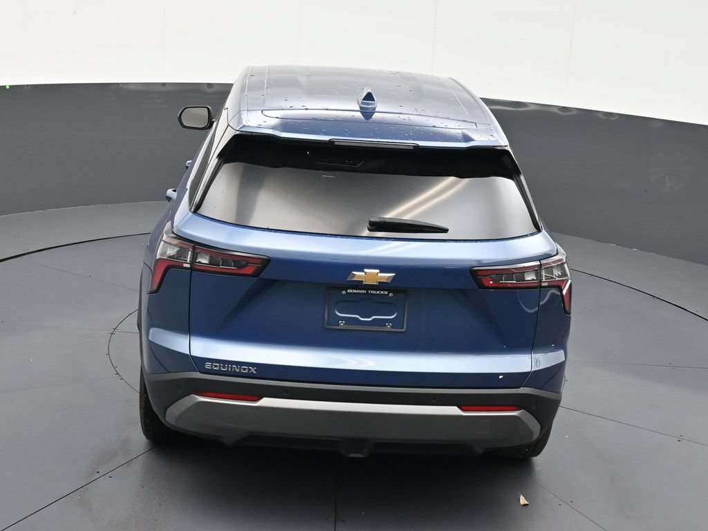 Used 2026 Chevrolet Equinox LT FWD image 15