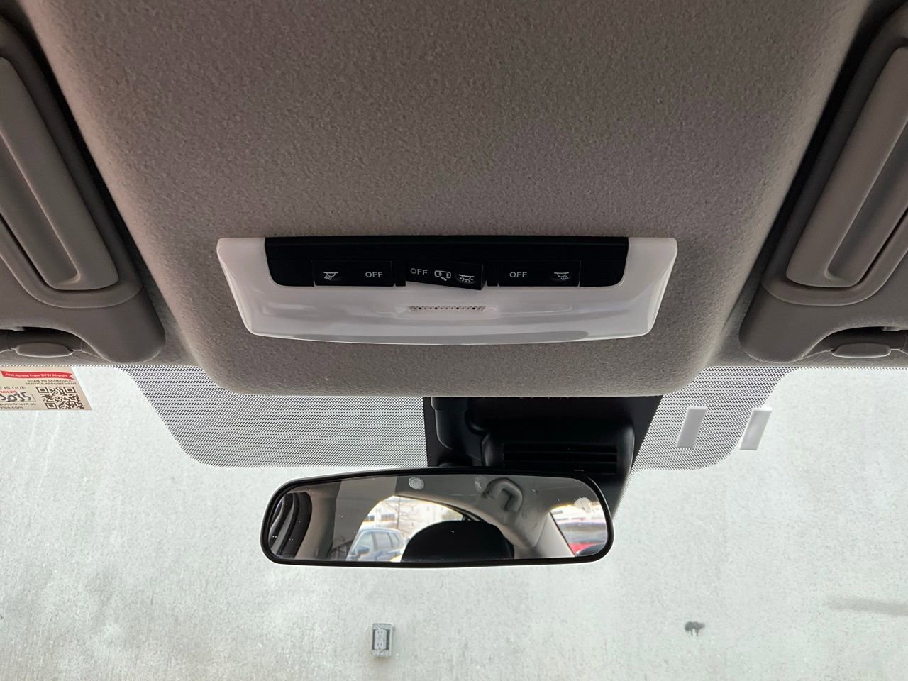 Used 2025 Nissan Versa SV image 15