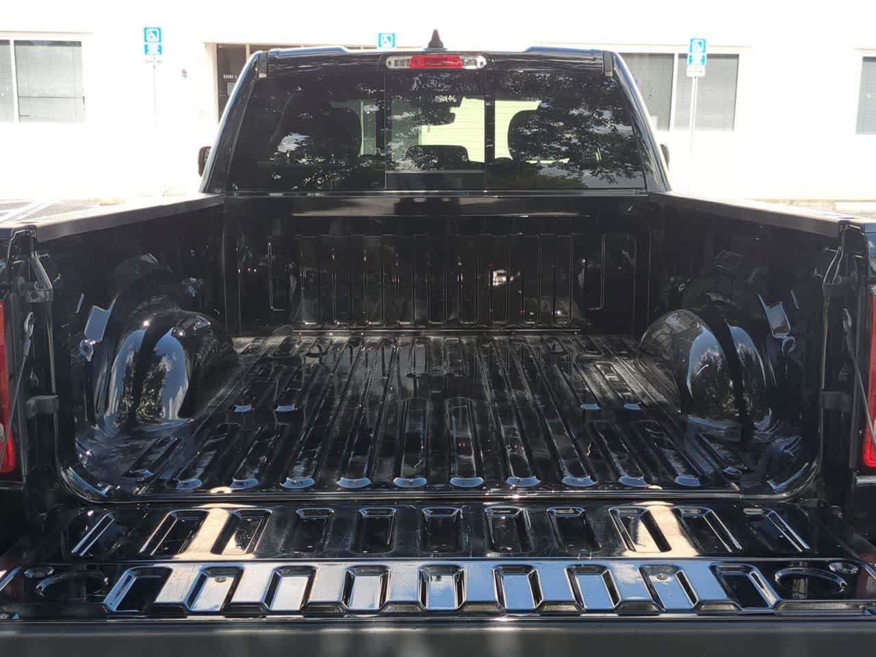 Used 2023 RAM 1500 Big Horn RWD image 34