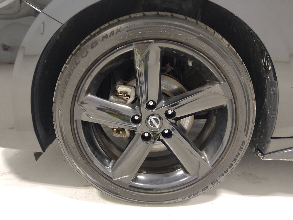 Used 2024 Nissan Sentra SR FWD image 31