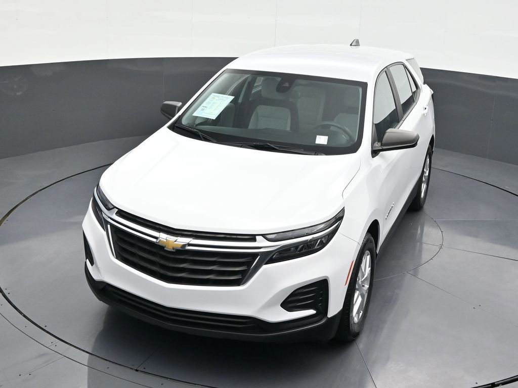 Used 2022 Chevrolet Equinox LS image 26