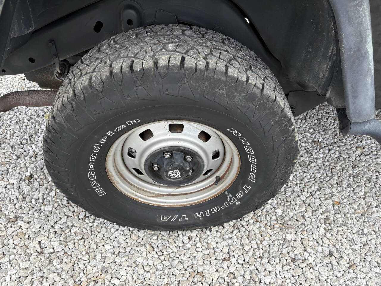 Used 2000 Jeep Wrangler SE image 6