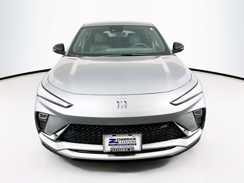 New 2025 Buick Envista Sport Touring w/ Convenience II Package image 2