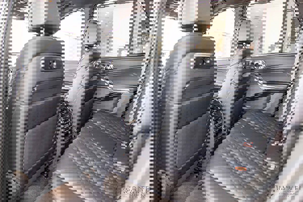 Used 2025 BMW X5 M60i image 36