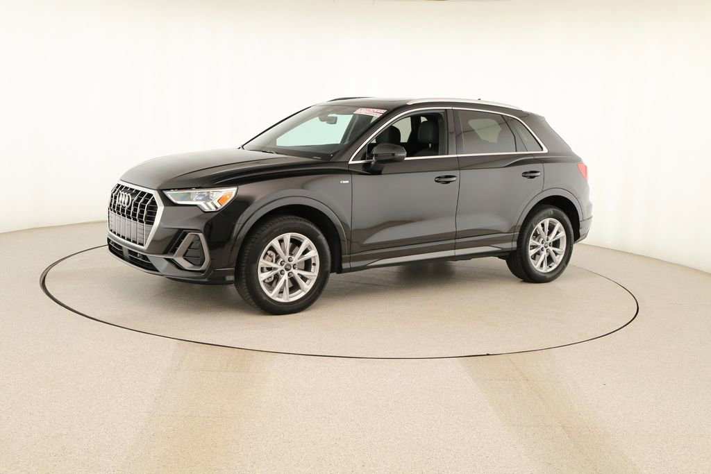 Certified 2024 Audi Q3 2.0T Premium w/ Convenience Package image 13