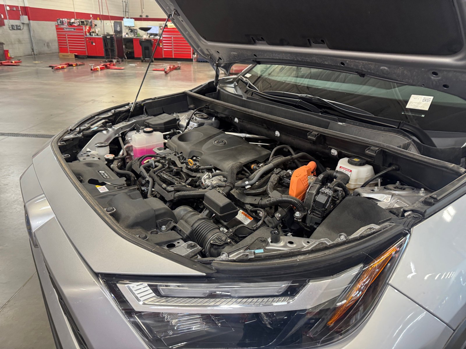 Used 2024 Toyota RAV4 XLE image 22