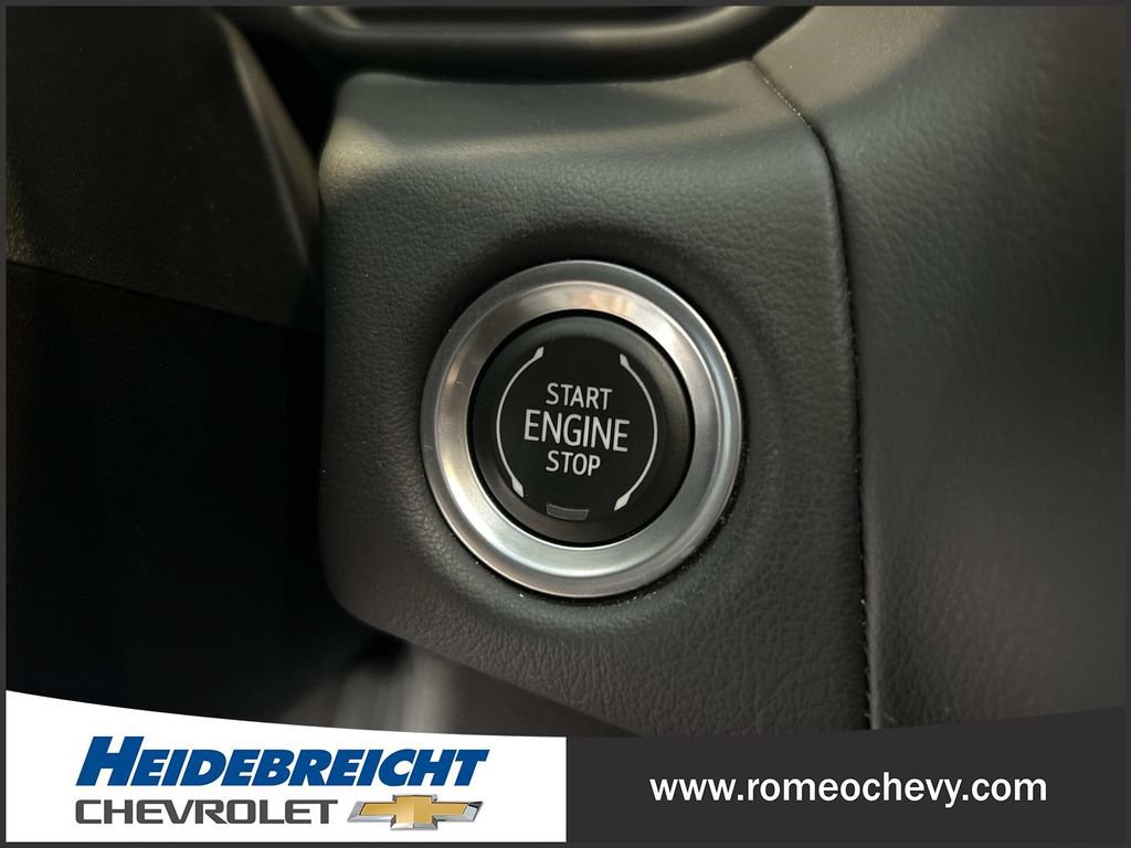 Used 2022 Chevrolet Tahoe LT w/ LT Signature Plus Package AWD/4WD image 32