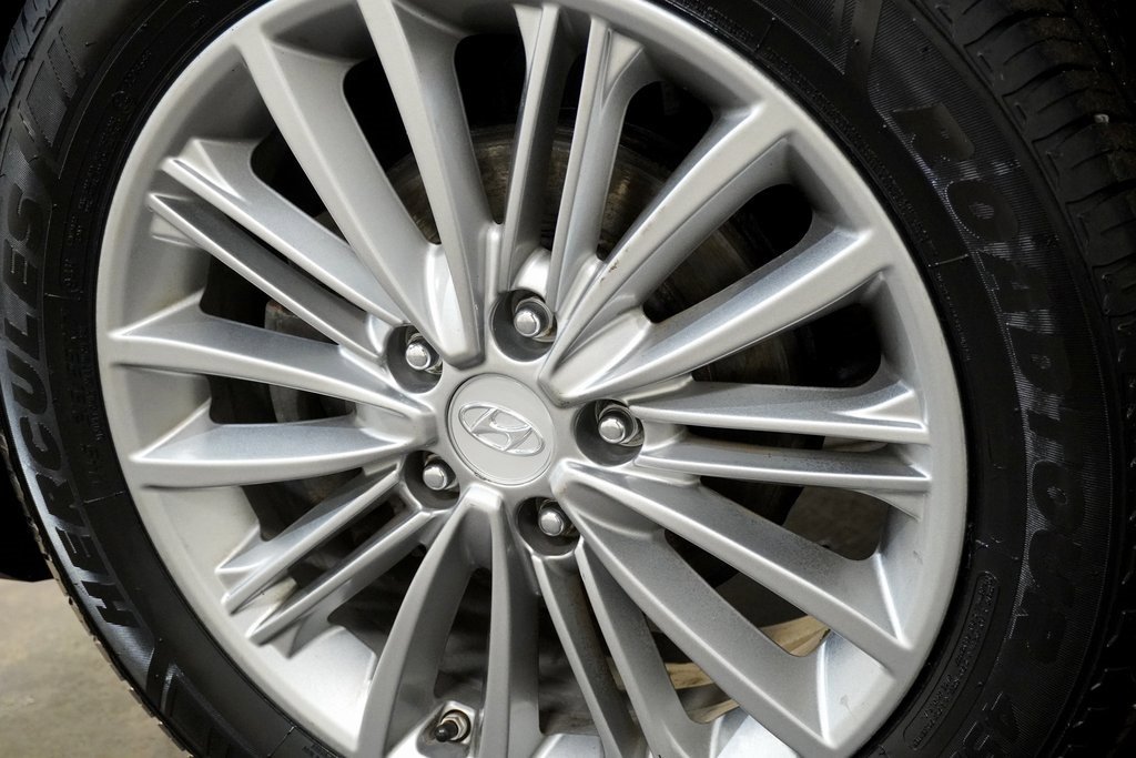 Used 2020 Hyundai Kona SEL image 10