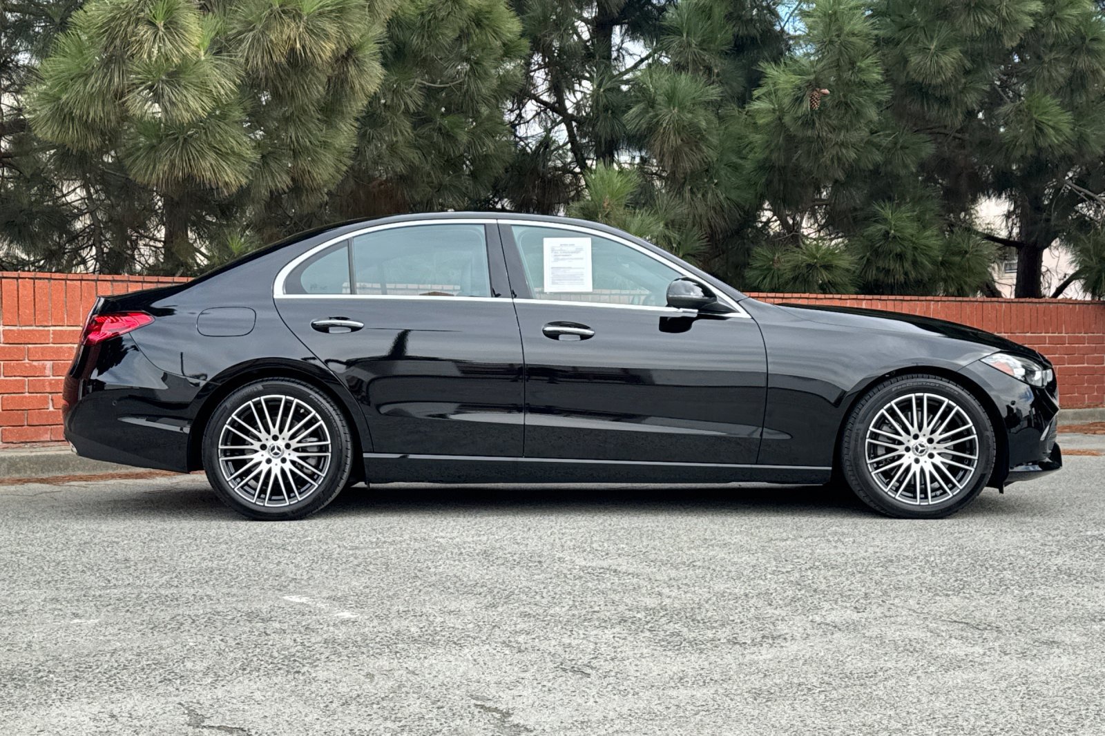 Used 2026 Mercedes-Benz C 300 Sedan image 3