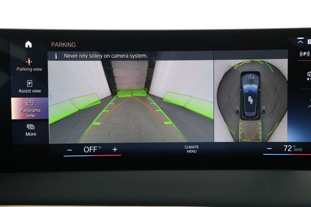 Used 2023 BMW iX M60 w/ Executive Package image 17