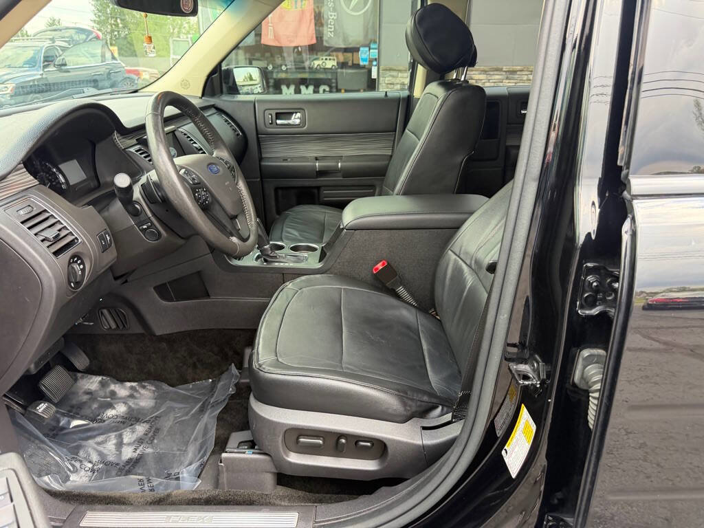 Used 2017 Ford Flex Limited w/ Equipment Group 303A image 13