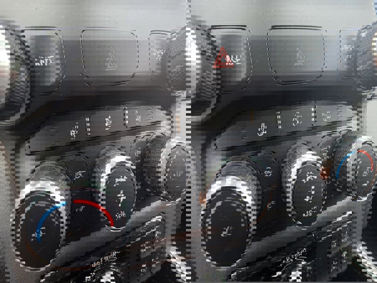 Used 2022 RAM 1500 Big Horn image 12