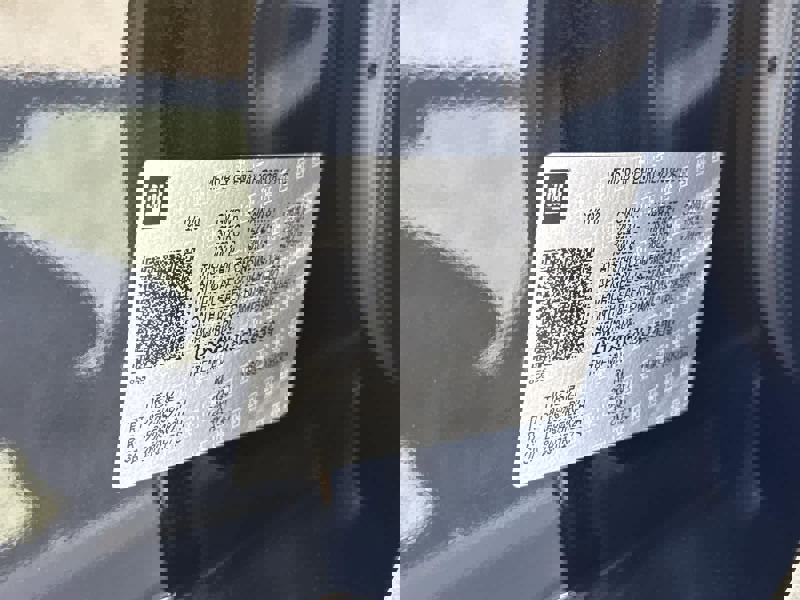 Used 2020 Cadillac Escalade Platinum w/ Escalade Sport Edition image 7