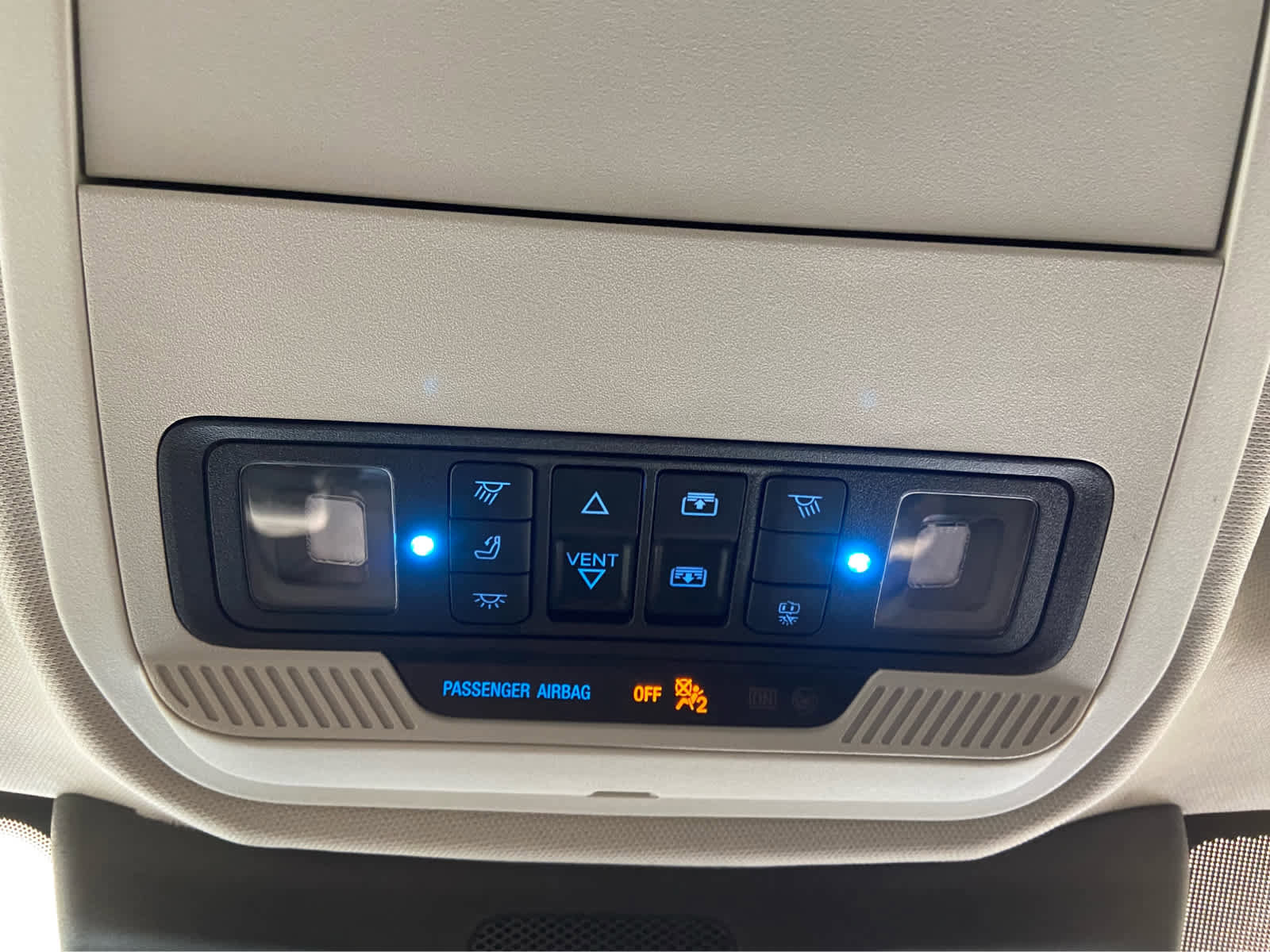 Used 2025 Ford Expedition Platinum image 48