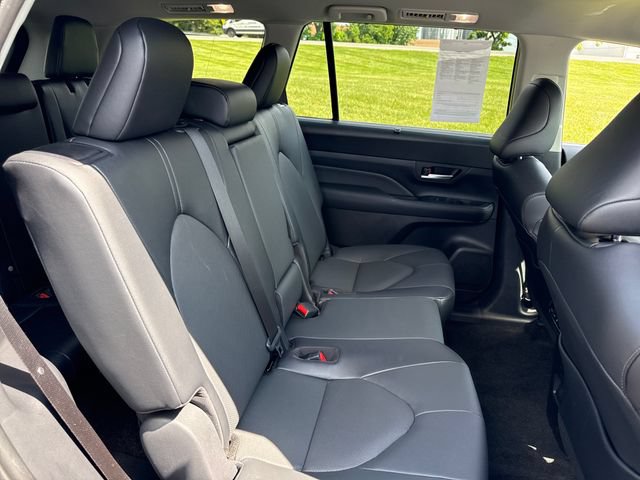 Certified 2026 Toyota Grand Highlander AWD image 14