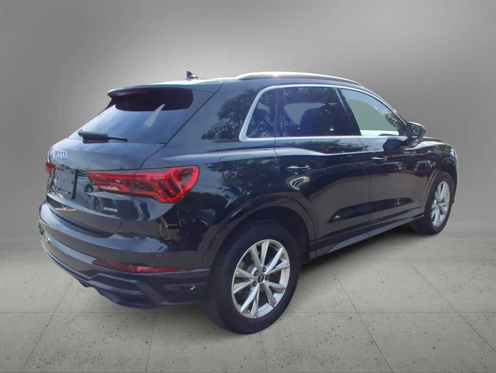 Certified 2022 Audi Q3 2.0T Premium AWD/4WD image 8