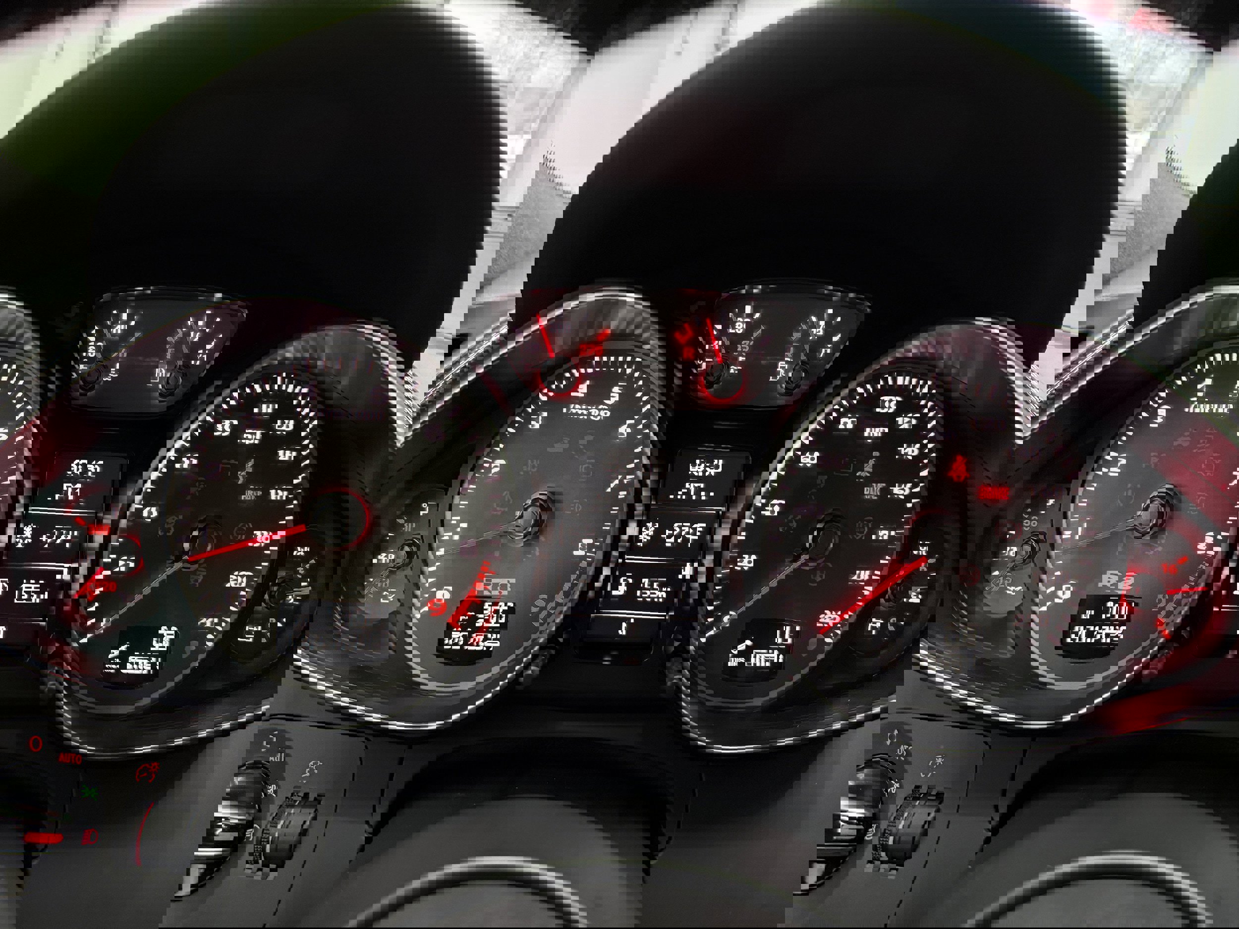 Used 2015 Audi R8 V8 image 17