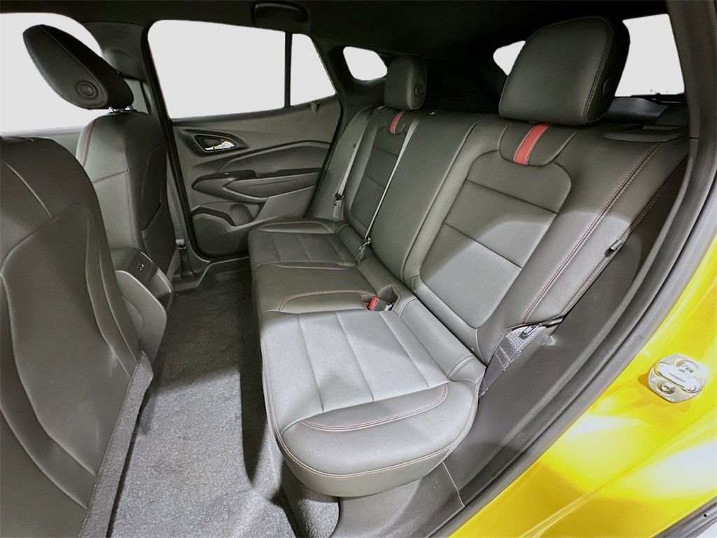 Used 2025 Chevrolet Trax RS w/ Driver Confidence Package image 23