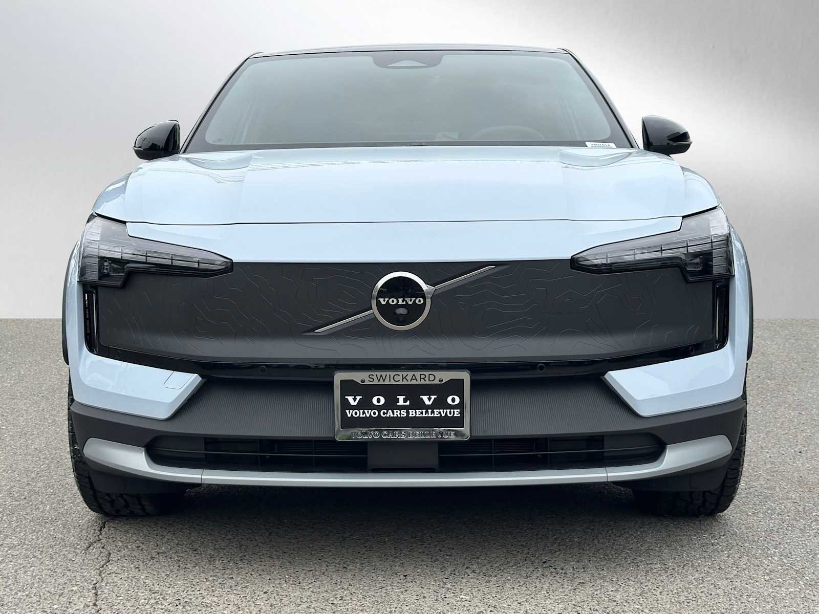 New 2026 Volvo EX30 Cross Country Ultra w/ Protection Package Premier AWD/4WD image 8