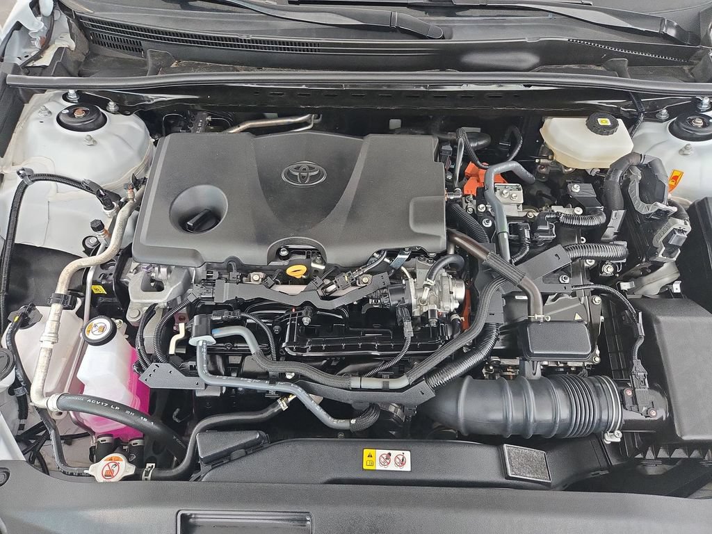 Used 2025 Toyota Camry LE FWD image 35
