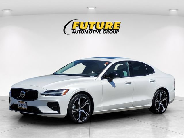 Used 2024 Volvo S60 B5 Core AWD/4WD image 5