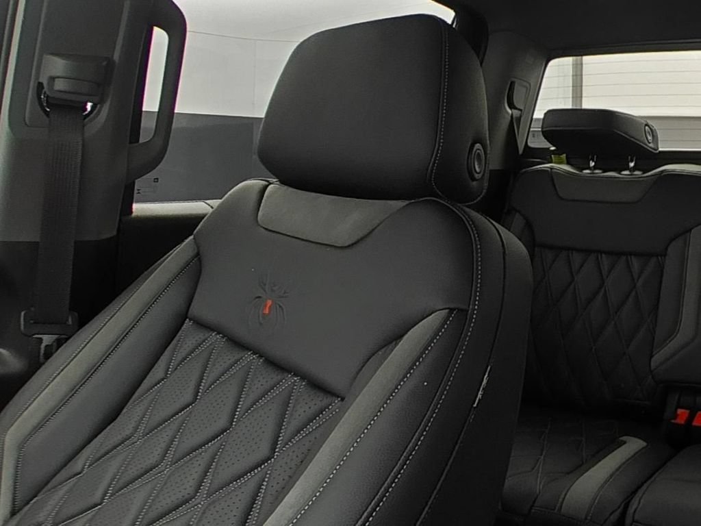 New 2026 Chevrolet Silverado 1500 RST AWD/4WD image 9