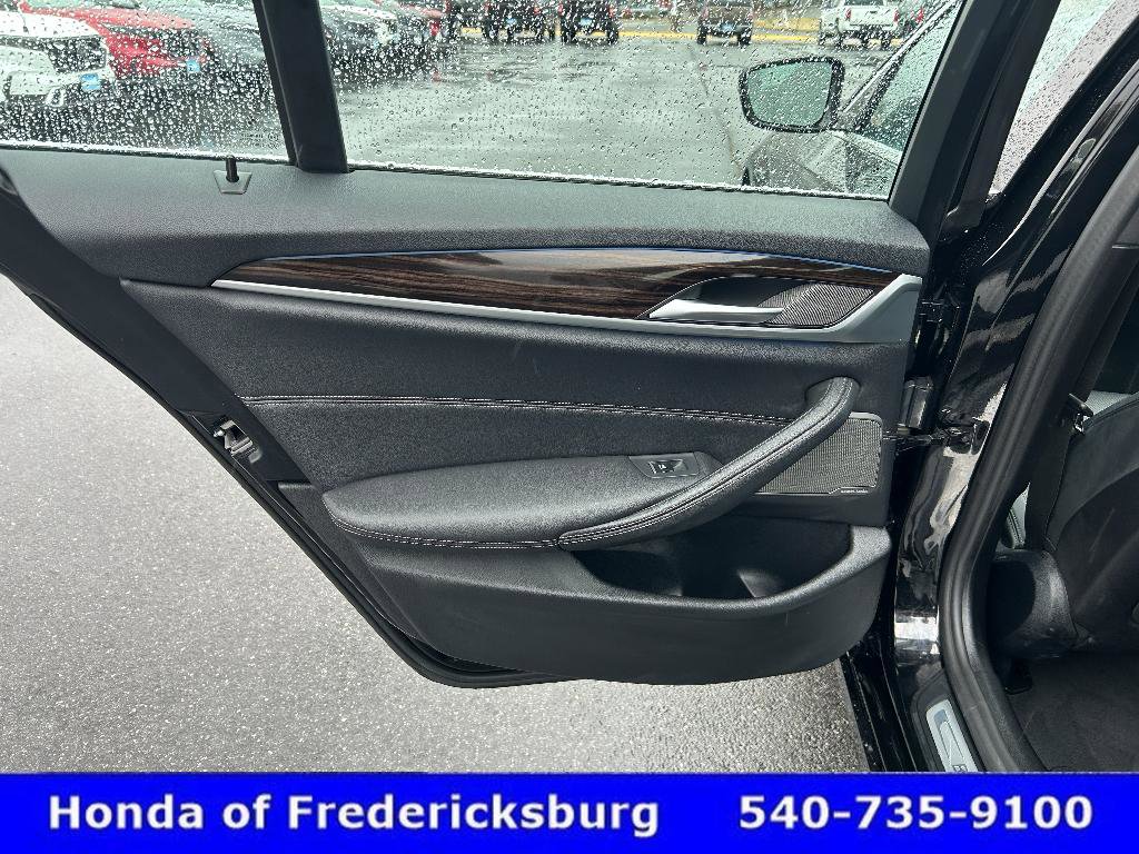 Used 2023 BMW 530e xDrive 530e xDrive image 10