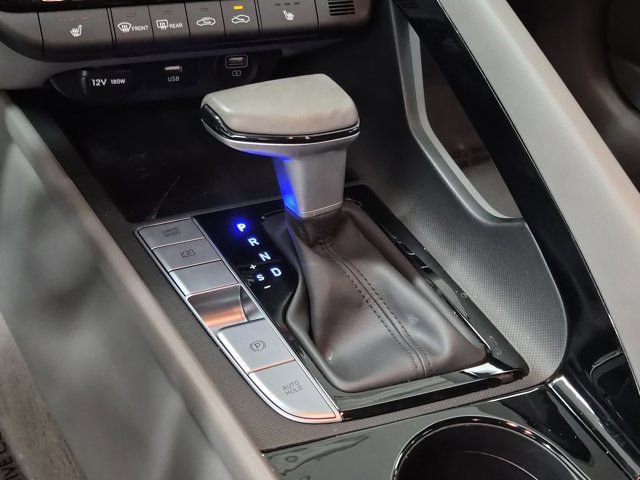 Used 2023 Hyundai Elantra SEL w/ Convenience Package image 27
