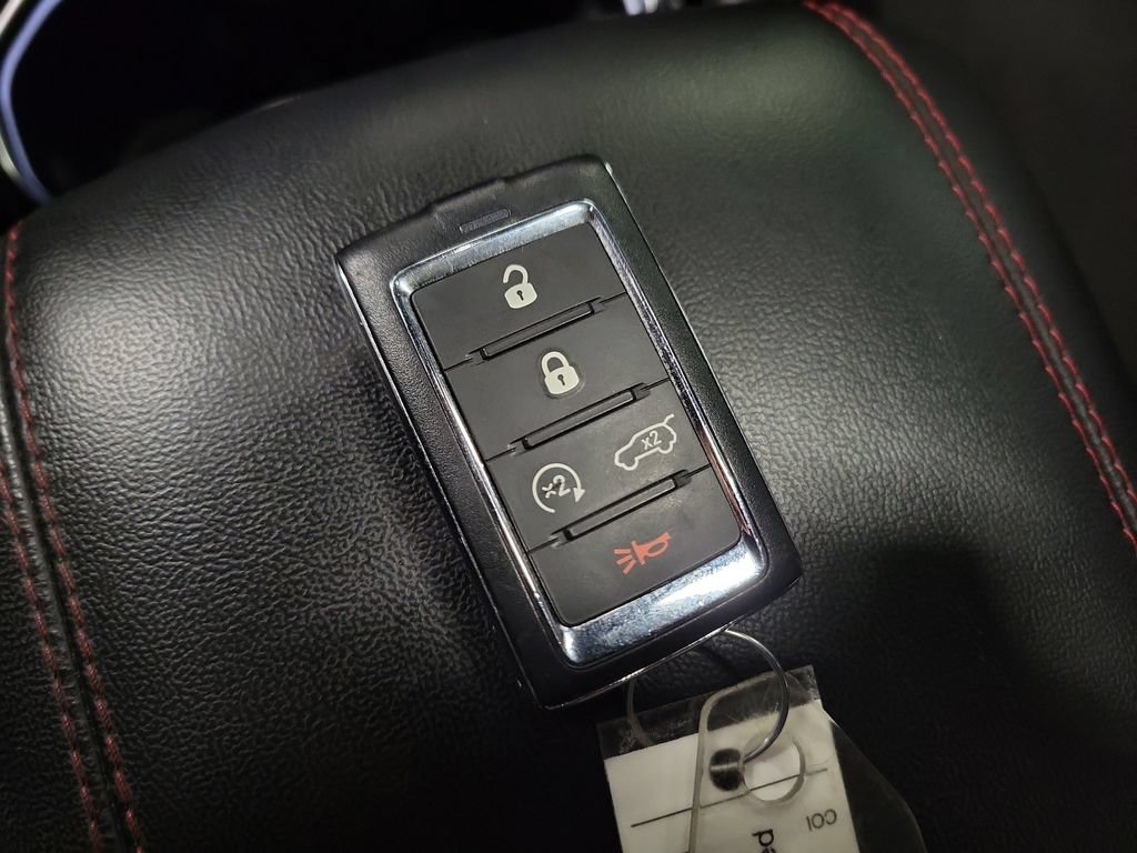 Used 2022 Jeep Grand Cherokee Trailhawk AWD/4WD image 21