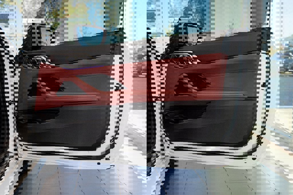 Used 2021 BMW 430i xDrive Coupe w/ Premium Package image 19