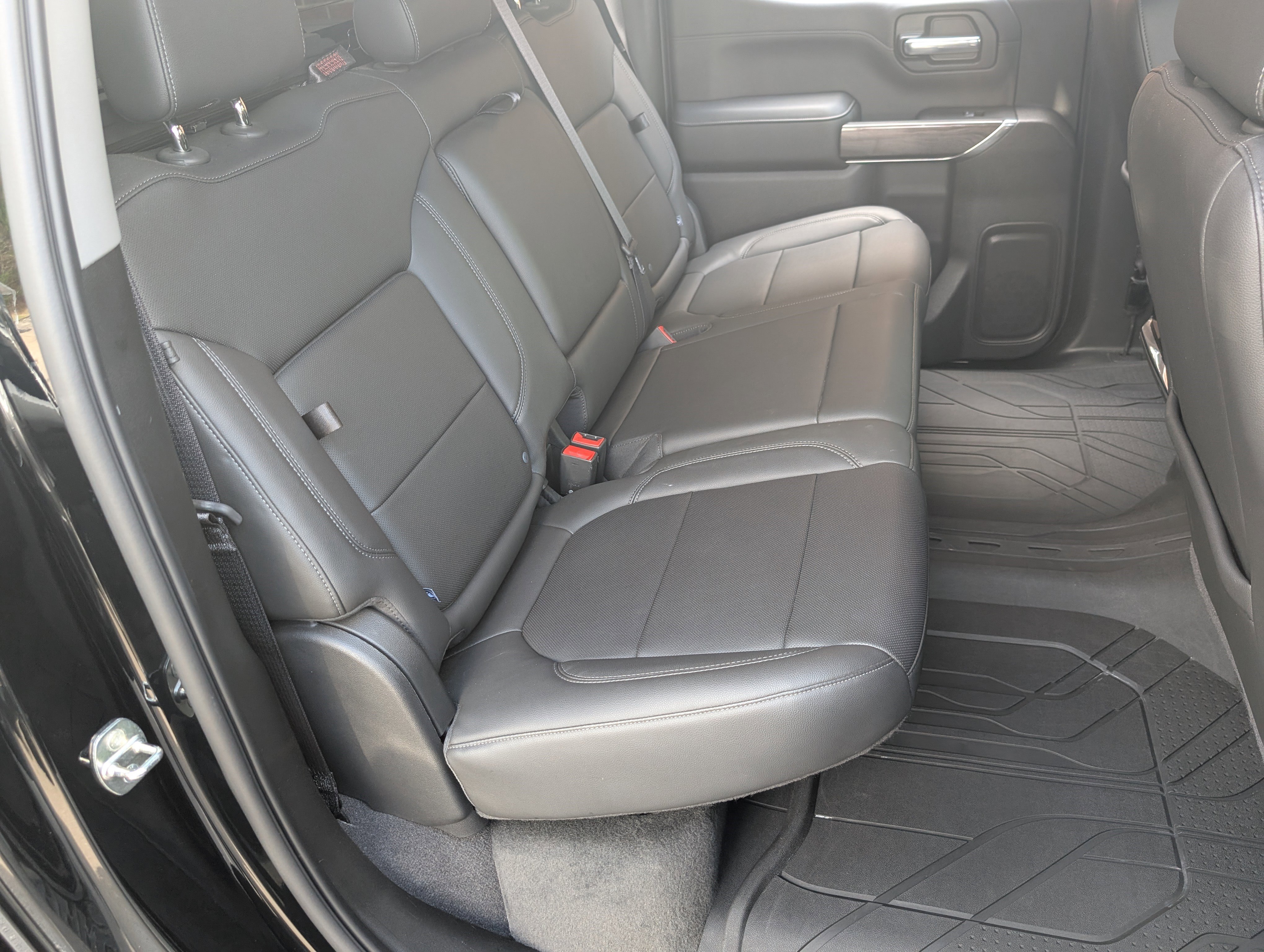 Used 2020 Chevrolet Silverado 1500 LTZ w/ LTZ Premium Package AWD/4WD image 20