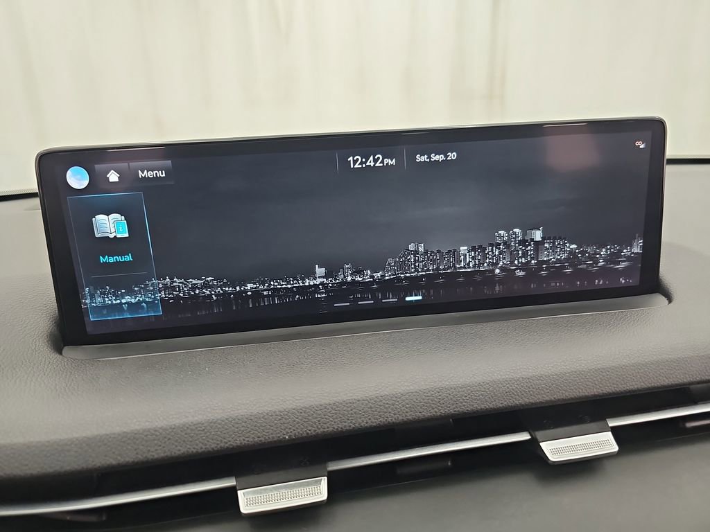 Used 2023 Genesis GV70 2.5T w/ Select Package image 35