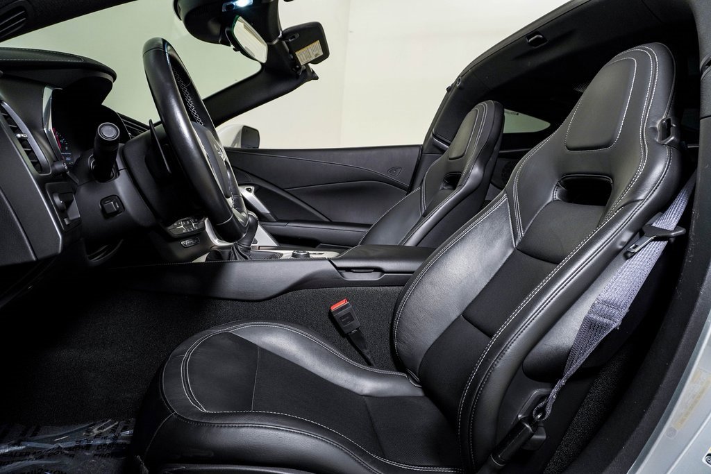 Used 2018 Chevrolet Corvette Stingray w/ Battery Protection Package image 20