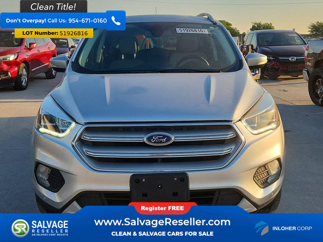 Used 2019 Ford Escape Titanium w/ U9j03 - Titanium Tow Package AWD/4WD image 7