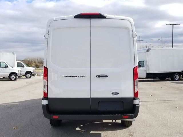 New 2026 Ford Transit 250 148 Medium Roof w/ Load Area Protection Package image 4