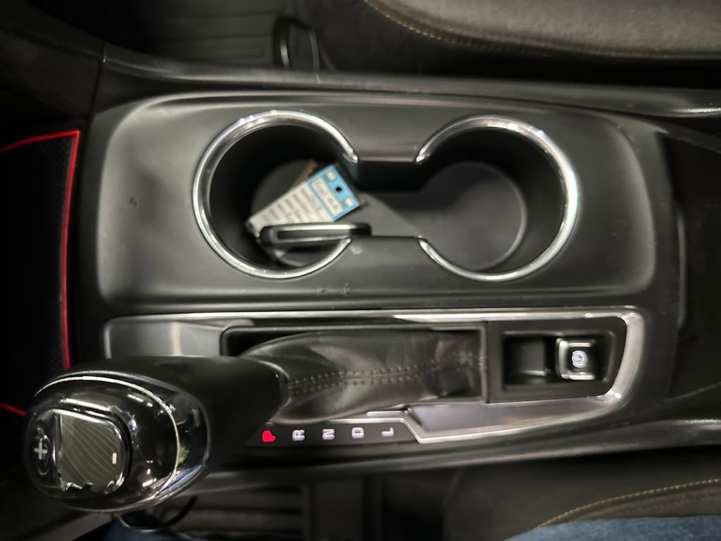 Used 2018 Chevrolet Equinox LT image 27