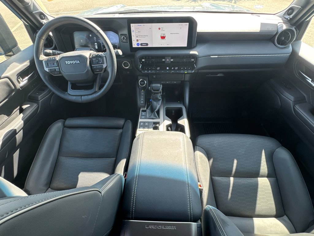 Used 2024 Toyota Land Cruiser image 23