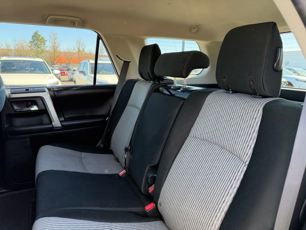 Used 2017 Toyota 4Runner SR5 image 30