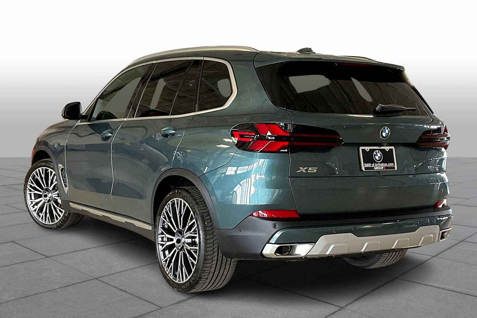 Used 2026 BMW X5 xDrive40i AWD/4WD image 12