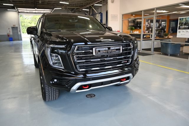 New 2026 GMC Yukon AT4 w/ AT4 Premium Plus Package AWD/4WD image 3