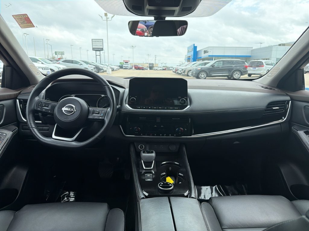Used 2023 Nissan Rogue SL w/ SL Premium Package AWD/4WD image 14