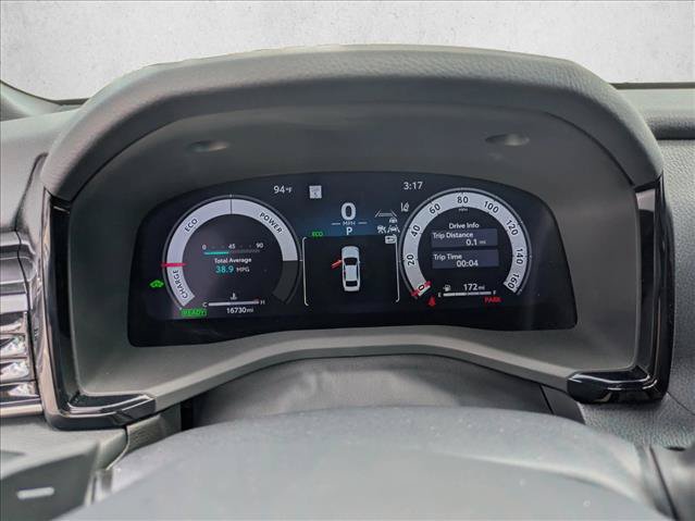 Used 2025 Toyota Camry XSE FWD image 10