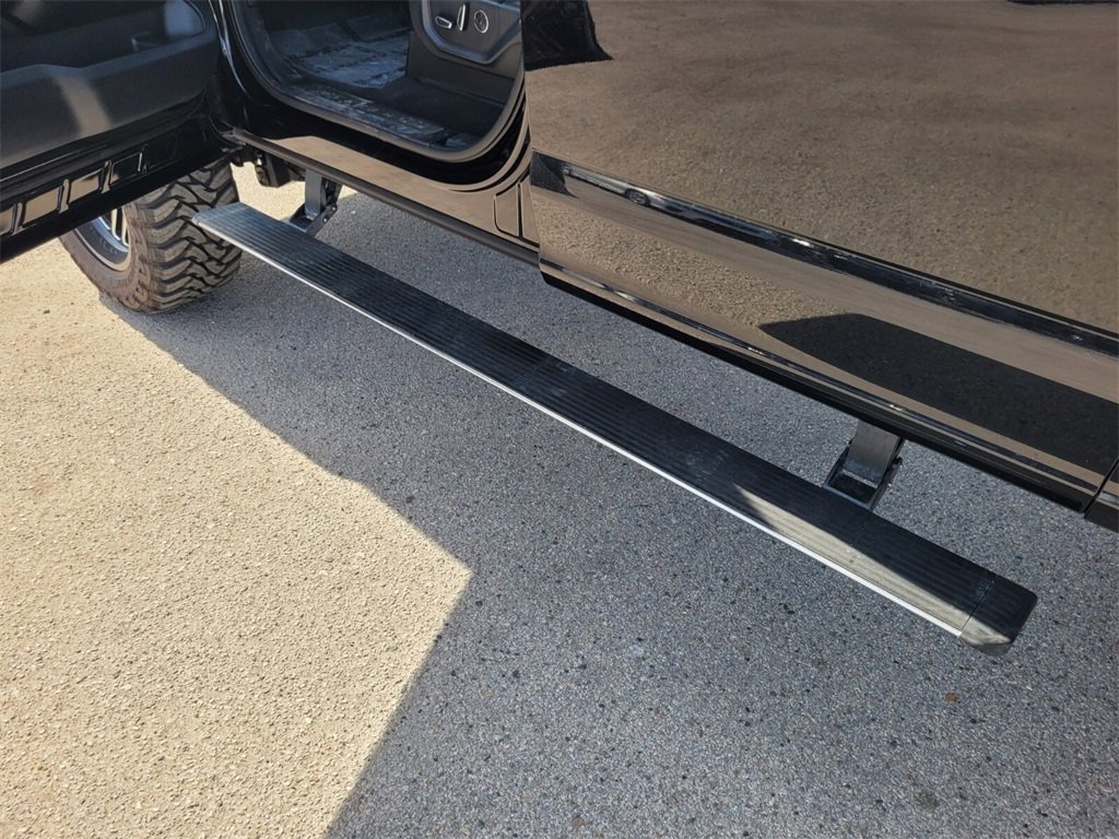 Used 2020 Ford F250 Platinum w/ FX4 Off-Road Package image 22