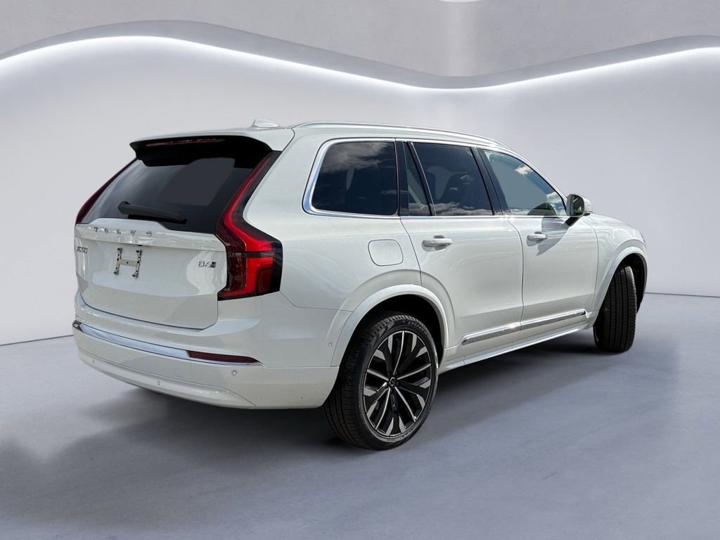 New 2026 Volvo XC90 B6 Ultra image 4