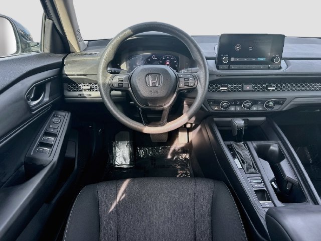 Certified 2023 Honda Accord EX image 26