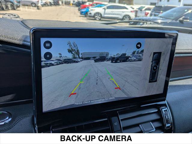 Certified 2023 Lincoln Navigator L Reserve AWD/4WD image 17