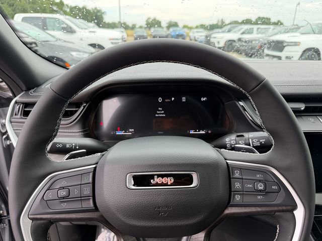 New 2026 Jeep Grand Cherokee Altitude AWD/4WD image 14