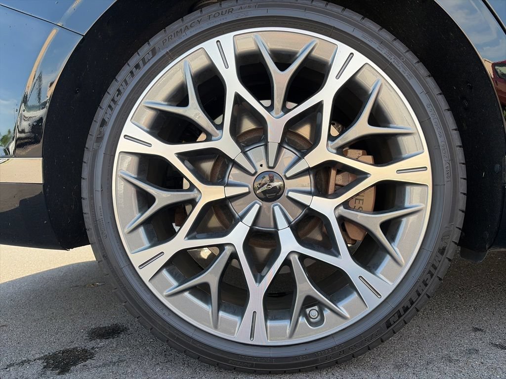 Certified 2024 Genesis G90 3.5T AWD/4WD image 23