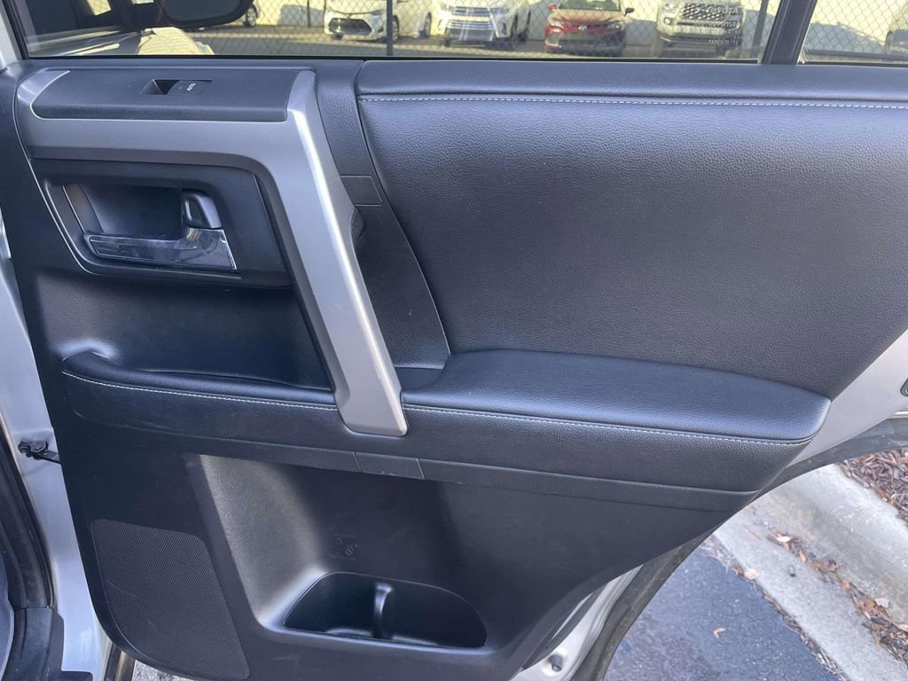 Used 2019 Toyota 4Runner SR5 image 42