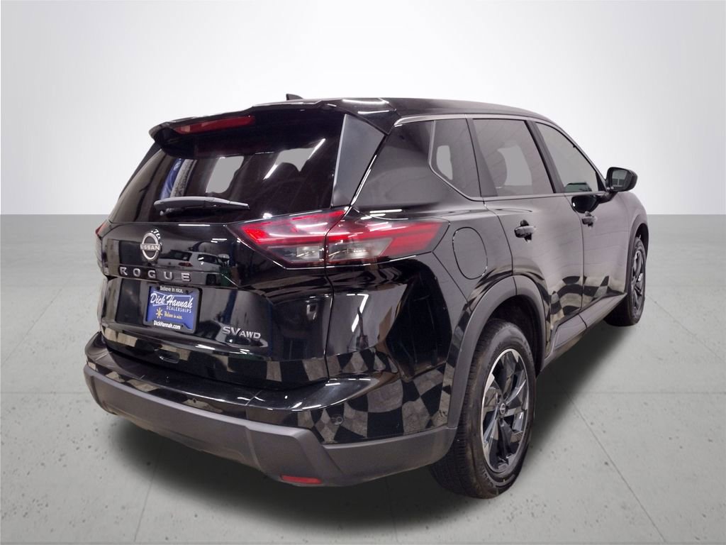 Used 2024 Nissan Rogue SV image 13